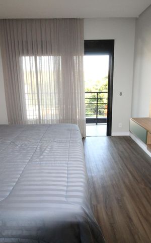 Casa de condomínio para alugar com 376m², 5 quartos e 4 vagasSuíte 2
