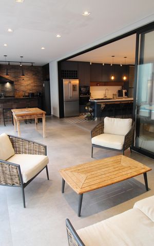 Casa de condomínio para alugar com 376m², 5 quartos e 4 vagasÁrea gourmet