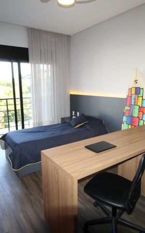 Casa de condomínio para alugar com 376m², 5 quartos e 4 vagasSuíte 4