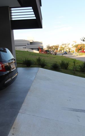 Casa de condomínio para alugar com 376m², 5 quartos e 4 vagasGaragem