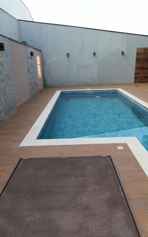 Casa de condomínio para alugar com 376m², 5 quartos e 4 vagasPiscina
