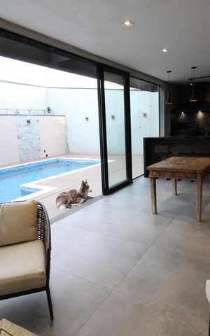 Casa de condomínio para alugar com 376m², 5 quartos e 4 vagasÁrea gourmet