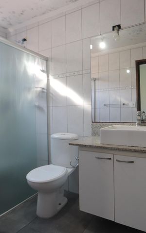 Casa à venda com 120m², 3 quartos e 1 vagaBanheiro da Suíte