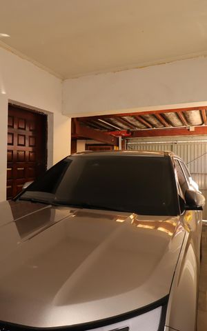 Casa à venda com 300m², 3 quartos e 2 vagasGaragem