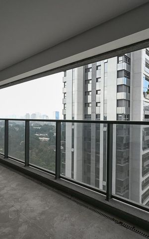 Apartamento para alugar com 140m², 3 quartos e 2 vagasVaranda