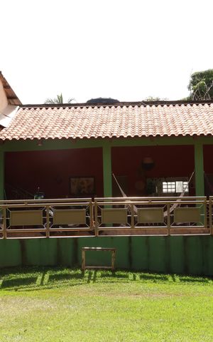 Casa de condomínio à venda com 300m², 3 quartos e 4 vagasfachada da casa