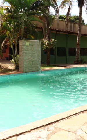 Casa de condomínio à venda com 300m², 3 quartos e 4 vagasPiscina