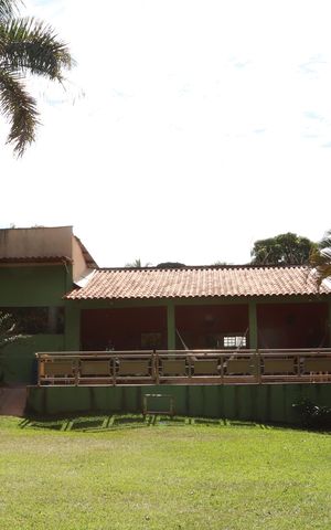 Casa de condomínio à venda com 300m², 3 quartos e 4 vagasfachada da casa