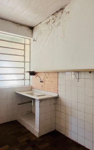 Casa à venda com 136m², 3 quartos e 1 vaga