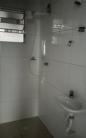 Apartamento para alugar com 44m², 1 quarto e 1 vaga Apartamento para alugar com 44m², 1 quarto e 1 vagaBanheiro