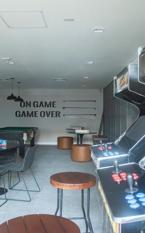 Apartamento para alugar com 39m², 2 quartos e sem vagaÁrea comum - Salão de jogos