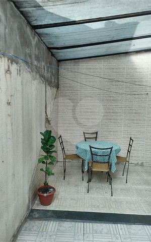 Casa à venda com 234m², 3 quartos e 4 vagas
