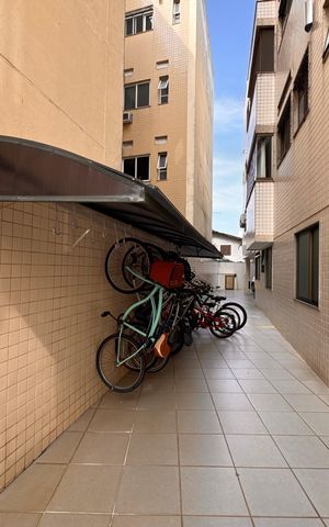 Apartamento à venda com 160m², 3 quartos e 3 vagas Apartamento à venda com 160m², 3 quartos e 3 vagasÁrea comum