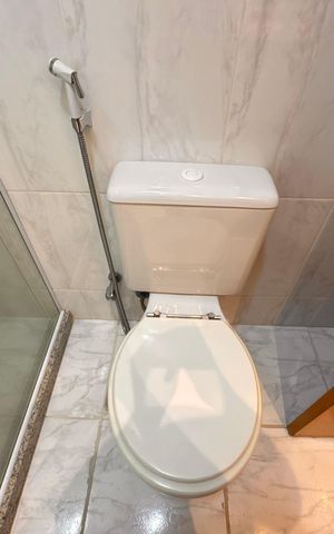 Apartamento à venda com 160m², 3 quartos e 3 vagas Apartamento à venda com 160m², 3 quartos e 3 vagasBanheiro Social