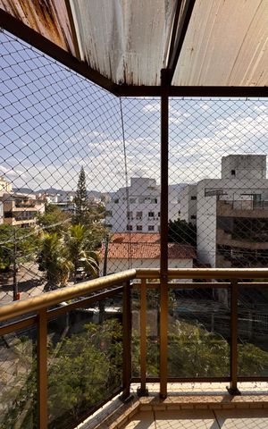 Apartamento à venda com 160m², 3 quartos e 3 vagas Apartamento à venda com 160m², 3 quartos e 3 vagasSuíte - Varanda