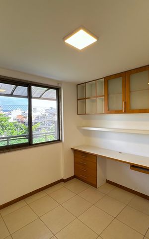 Apartamento à venda com 160m², 3 quartos e 3 vagas Apartamento à venda com 160m², 3 quartos e 3 vagasQuarto 1