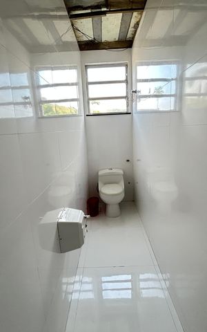 Casa de condomínio para alugar com 197m², 3 quartos e 4 vagasLavabo