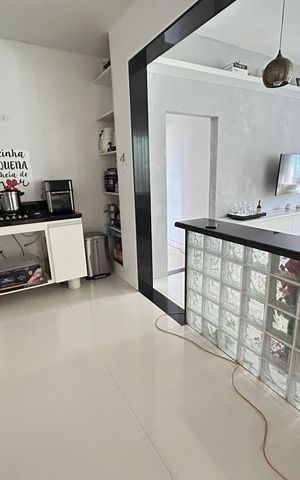 Casa de condomínio para alugar com 197m², 3 quartos e 4 vagasCozinha