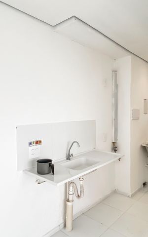 Apartamento à venda com 33m², 2 quartos e sem vaga Apartamento à venda com 33m², 2 quartos e sem vagaCozinha/área de serviço