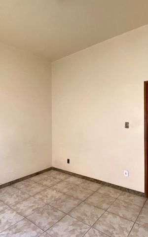 Casa à venda com 420m², 4 quartos e 1 vaga Casa à venda com 420m², 4 quartos e 1 vagaQuarto 4