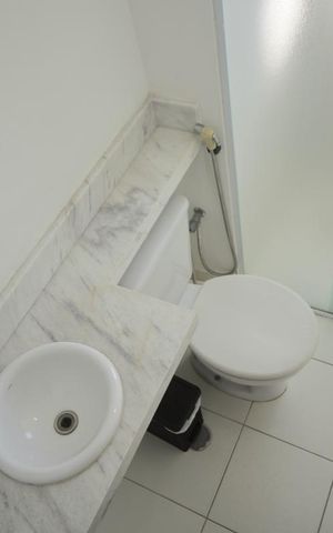 Apartamento à venda com 60m², 2 quartos e 1 vagaBanheiro 