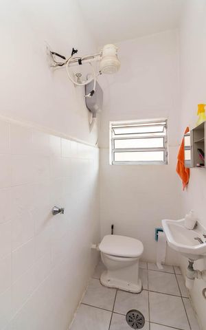Casa para alugar com 158m², 3 quartos e 2 vagasBanheiro de Serviço