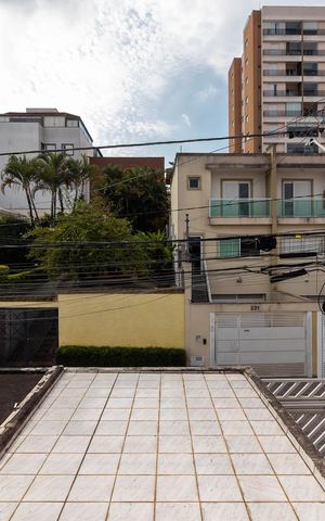 Casa para alugar com 158m², 3 quartos e 2 vagasSuíte - Vista