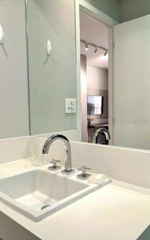 Studio para alugar com 34m², 1 quarto e sem vaga Studio para alugar com 34m², 1 quarto e sem vagaBanheiro