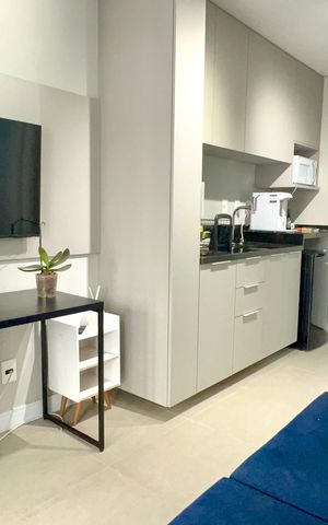 Studio para alugar com 34m², 1 quarto e sem vaga Studio para alugar com 34m², 1 quarto e sem vagaSala