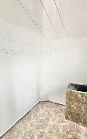 Casa para alugar com 60m², 2 quartos e sem vaga Casa para alugar com 60m², 2 quartos e sem vagaÁrea de Serviço