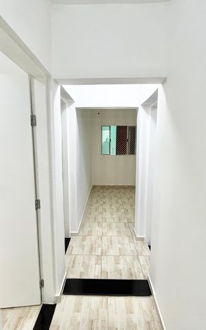 Casa para alugar com 60m², 2 quartos e sem vaga Casa para alugar com 60m², 2 quartos e sem vagaCorredor