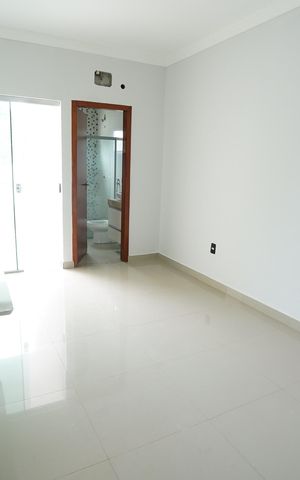 Casa para alugar com 239m², 4 quartos e 4 vagas