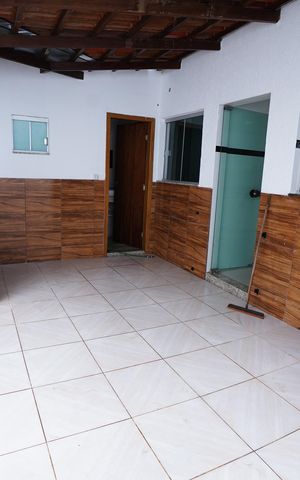 Casa para alugar com 239m², 4 quartos e 4 vagas