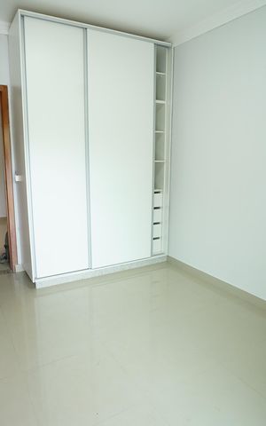 Casa para alugar com 239m², 4 quartos e 4 vagas