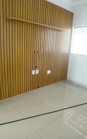 Casa para alugar com 239m², 4 quartos e 4 vagas