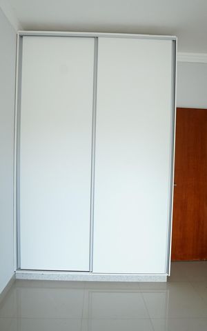 Casa para alugar com 239m², 4 quartos e 4 vagas