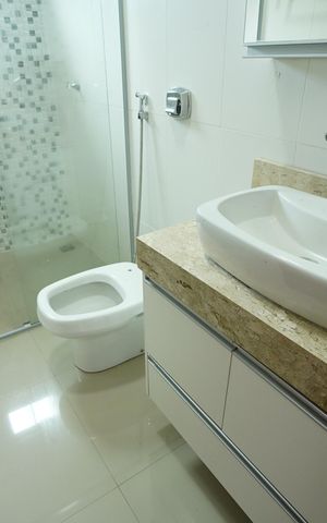 Casa para alugar com 239m², 4 quartos e 4 vagas