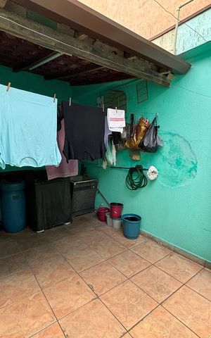 Casa à venda com 135m², 2 quartos e 3 vagas Casa à venda com 135m², 2 quartos e 3 vagasQuintal
