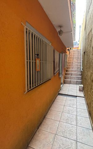 Casa à venda com 135m², 2 quartos e 3 vagas Casa à venda com 135m², 2 quartos e 3 vagasCorredor