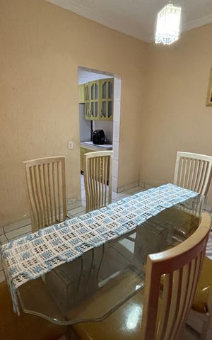 Casa à venda com 135m², 2 quartos e 3 vagas Casa à venda com 135m², 2 quartos e 3 vagasSala de jantar
