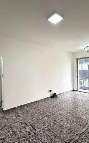 Apartamento para alugar com 65m², 2 quartos e 1 vaga Apartamento para alugar com 65m², 2 quartos e 1 vagaSala