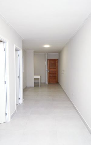 Apartamento à venda com 75m², 1 quarto e 1 vaga Apartamento à venda com 75m², 1 quarto e 1 vagaSala