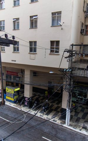 Studio à venda com 28m², 1 quarto e sem vaga