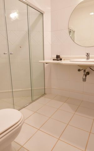 Casa de condomínio à venda com 280m², 4 quartos e 4 vagasBanheiro Suíte