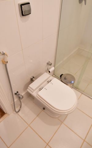 Casa de condomínio à venda com 280m², 4 quartos e 4 vagasBanheiro Suíte