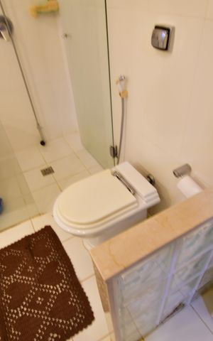 Casa de condomínio à venda com 280m², 4 quartos e 4 vagasBanheiro Suíte