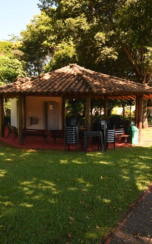 Casa de condomínio à venda com 280m², 4 quartos e 4 vagasÁrea comum