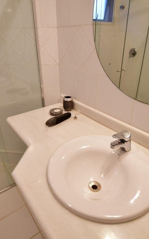Casa de condomínio à venda com 280m², 4 quartos e 4 vagasBanheiro Suíte