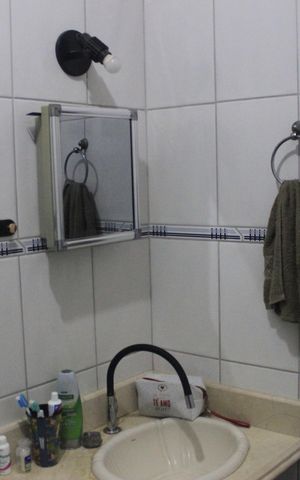 Casa à venda com 215m², 2 quartos e 1 vagaBanheiro da Suíte