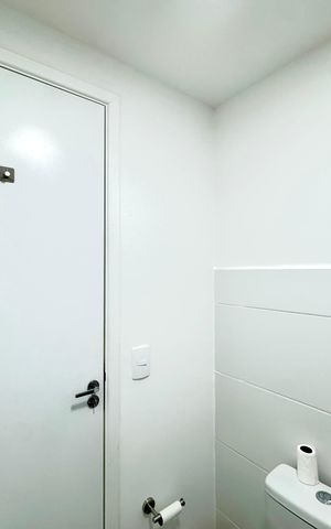 Apartamento para alugar com 47m², 2 quartos e 1 vaga Apartamento para alugar com 47m², 2 quartos e 1 vagaBanheiro